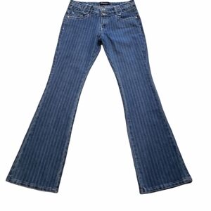 LADIES SWEET PINSTRIPED BOOTCUT JEANS SZ 9